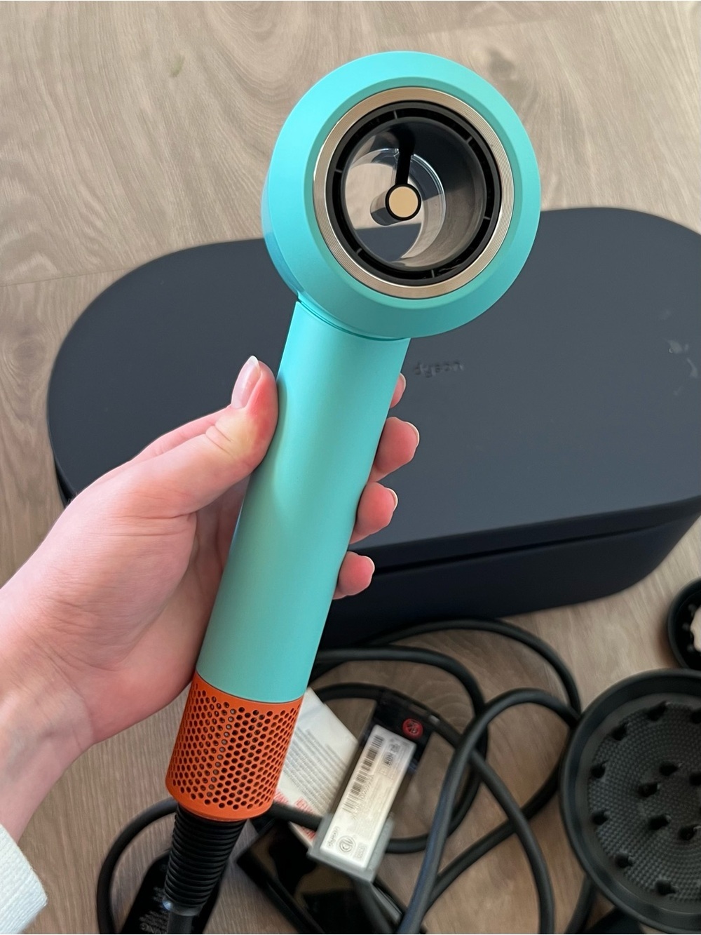Dyson Supersonic Nural Hair Dryer Ceramic patina/Topaz - Picture 7 of 8